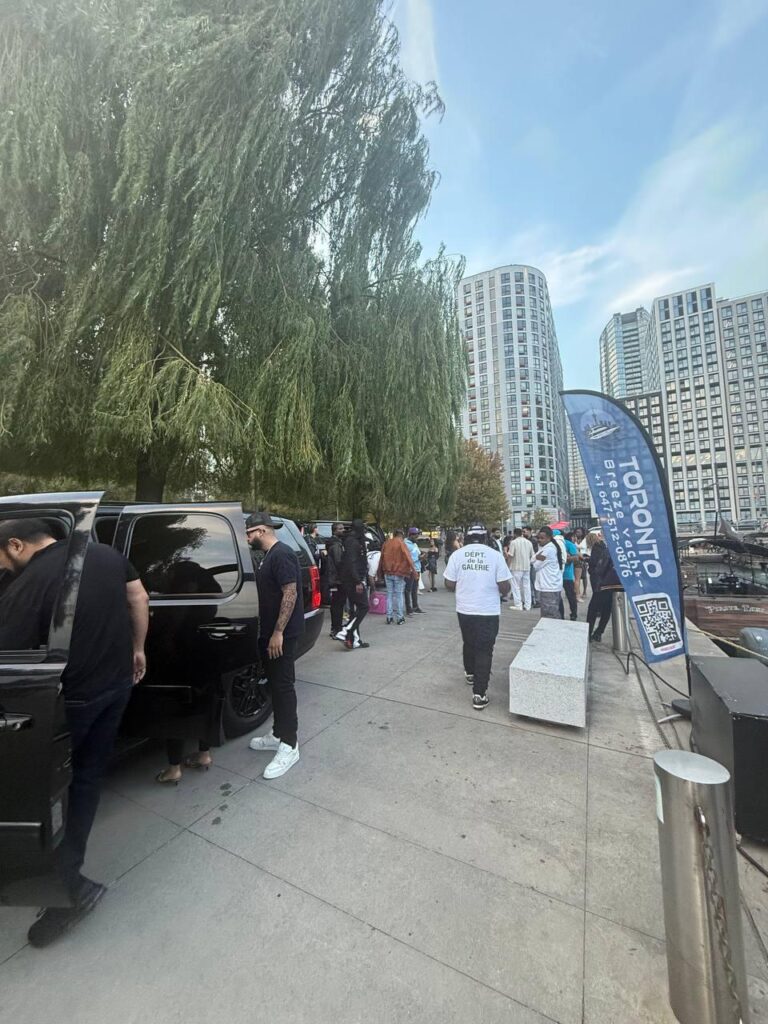 Guests arriving along the waterfront